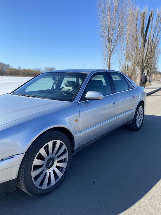 Ауді а8 д2 1998р