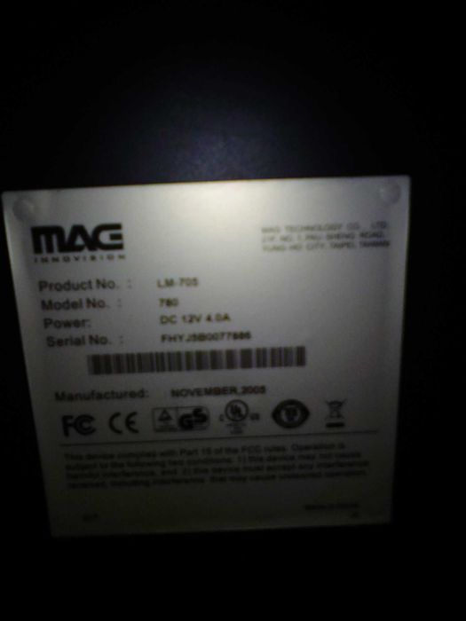 Монитор с плоским экраном mag .в монитор встроены динамики