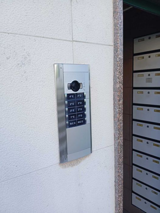 Vídeoporteiro Prédio, Condomínio, e Moradia  Alverca Do Ribatejo