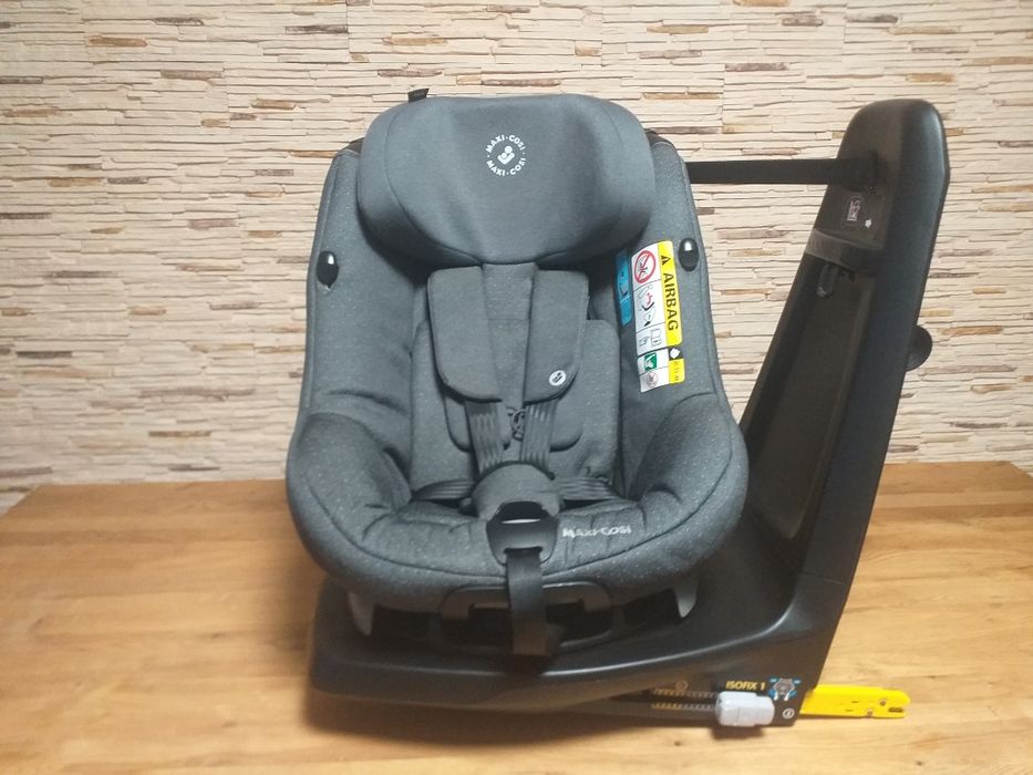 Fotelik samochodowy MAXI COSI  0-18 KG obrotowy 360