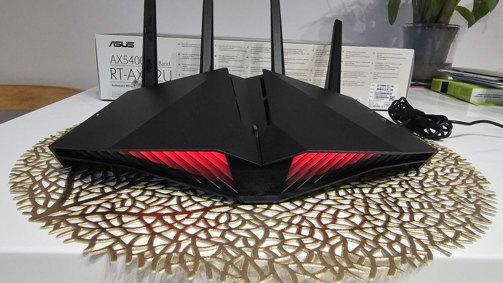 Router ASUS RT-AX82U, Wi-Fi 6