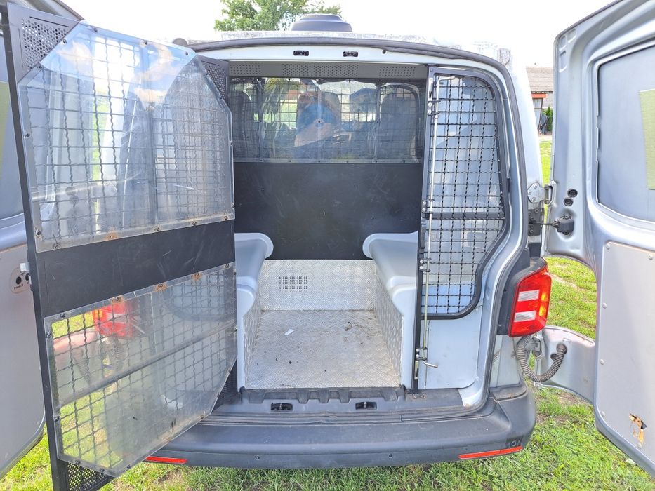 Więźniarka Volkswagen T6 2018r 2.0 Benzyna Webasto Klima
