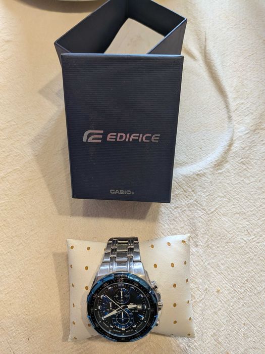 Relógio Casio Edifice EFR-539D – Como Novo