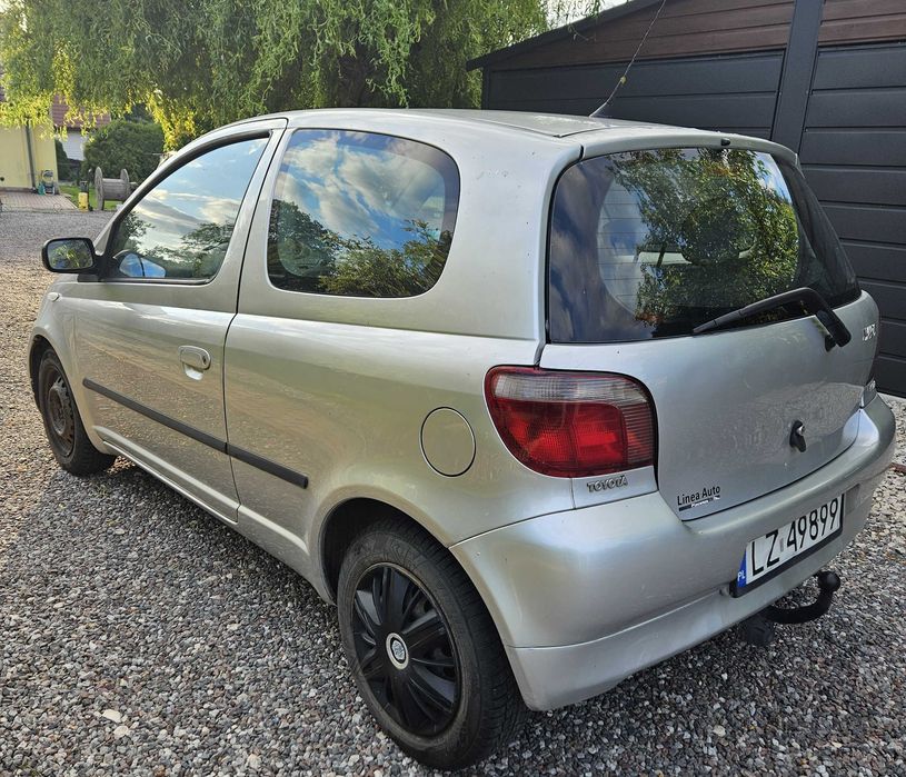 Toyota Yaris, 2002, benzyna
