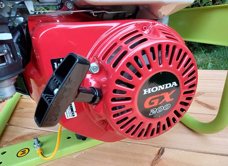 Agregat prądotwórczy pramac honda 230V imprezy plener budowa wynajem