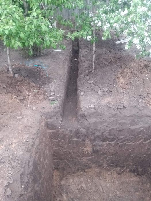 Послуга земельних робіт.