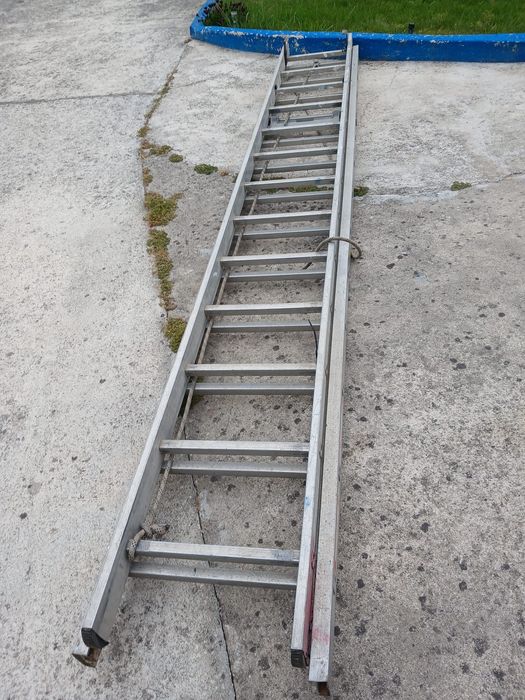 Escada Profissional em Alumínio – Extensível | 150 kg