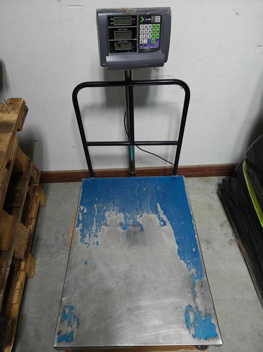 Elektroniczna waga platformowa z serii TCS