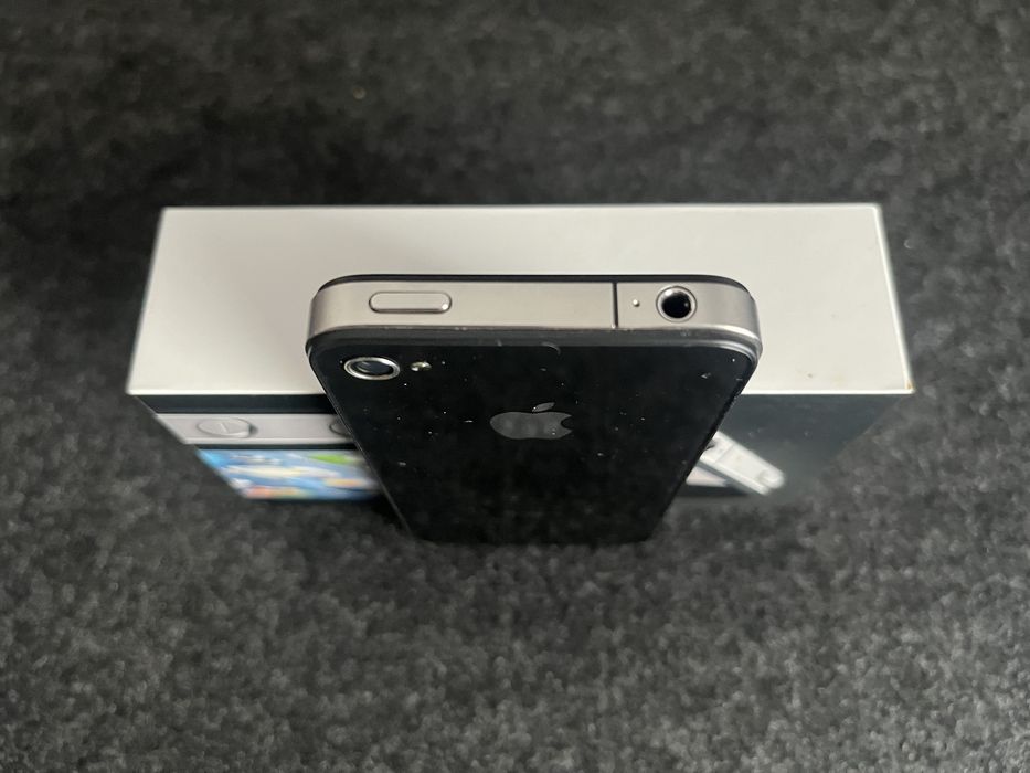 iPhone 4 8GB com caixa original
