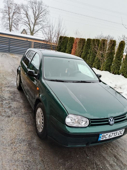 Volkswagen Golf 4