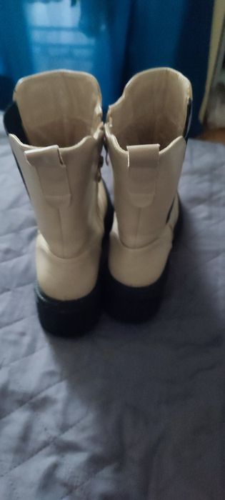 Buty damskie sztyblety-39