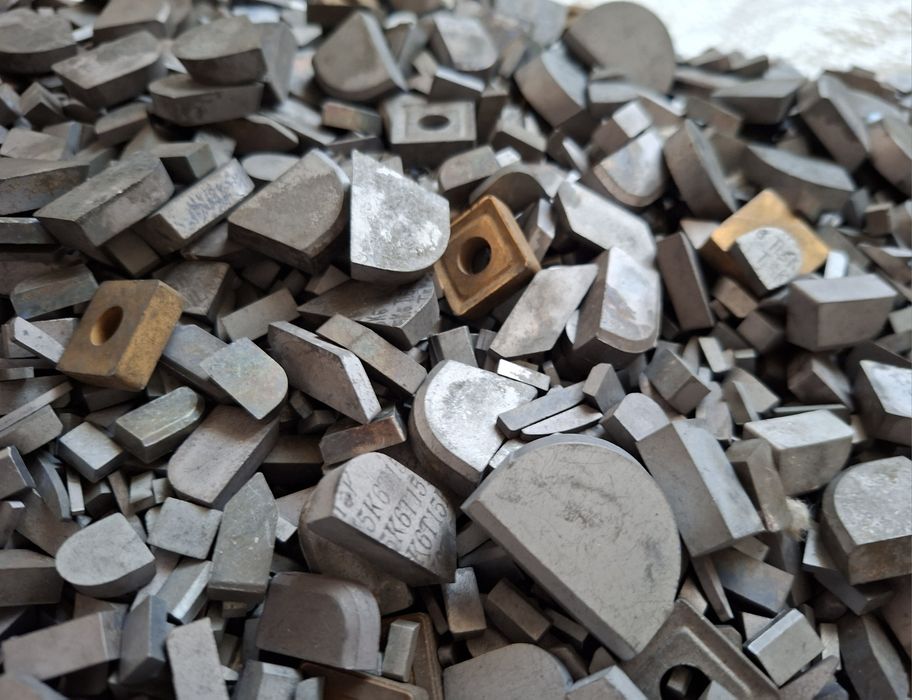 Твердий сплав Т5К10, волока ВК15, пластини ВК8