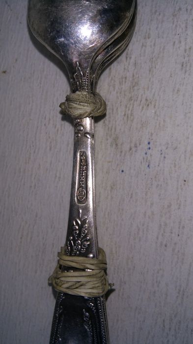 Komplet sztućców Plater rosyjskich w cenie 360 zł