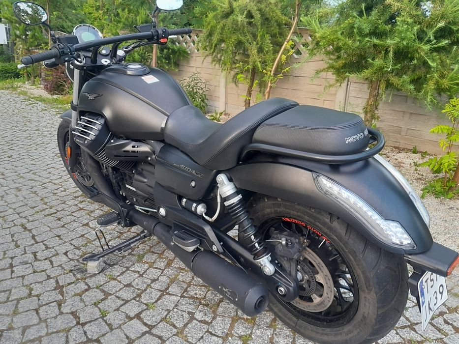 Moto Guzzi audace 1400 california (vmax 1200 harley davidson)