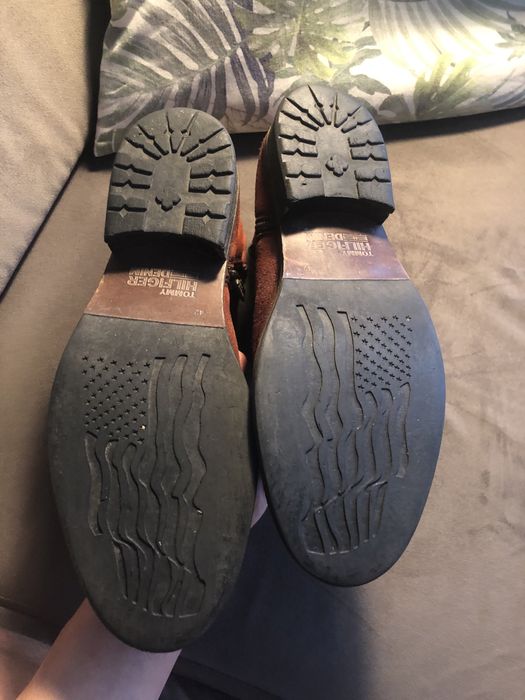 Buty Tommy Hilfiger, r 42, kolor ceglasty