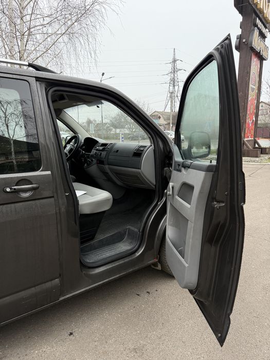 Volkswagen Transporter T5 1.9 Maxxi Long 8+1 пассажир