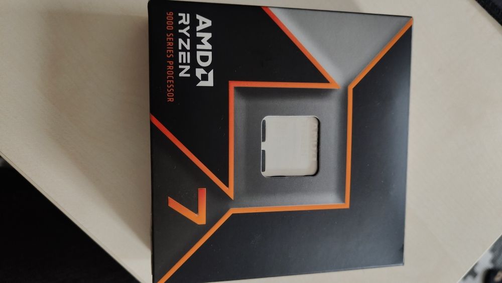 Procesor Ryzen 7 9700X