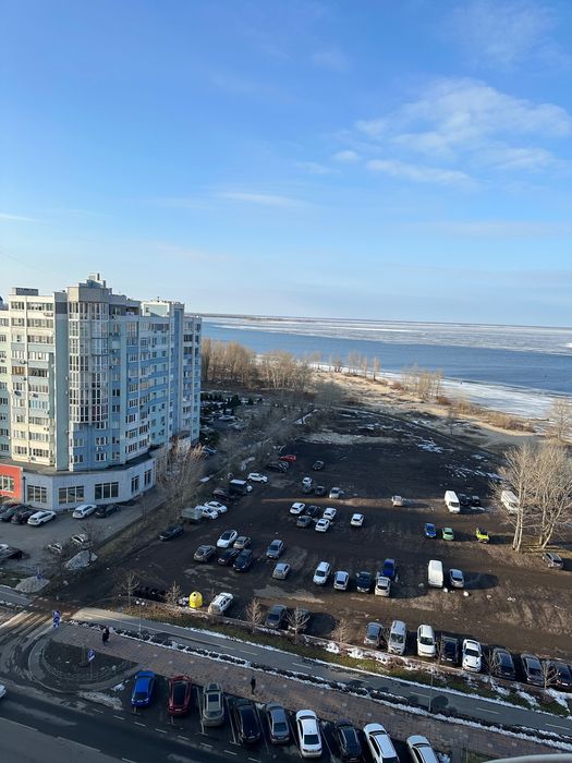 1 к., 60,2 кв. м , Митниця - центр, вид на Дніпро, Героїв Дніпра, 89