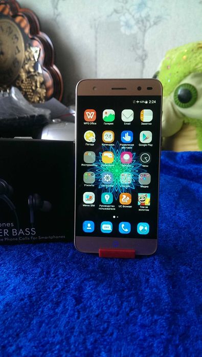 Новенький ZTE Blade V7 Lite 4G- без дефектов