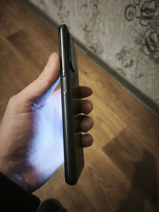 Продам Redmi 10 8/128