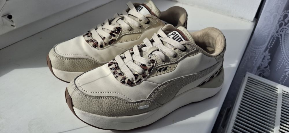 Кросівки жіночі PUMA