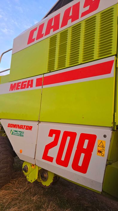 Комбайн claas mega 208 lexion