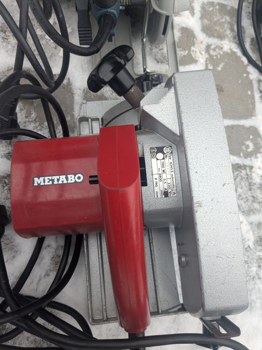 Пилка .торцовка  .ручна