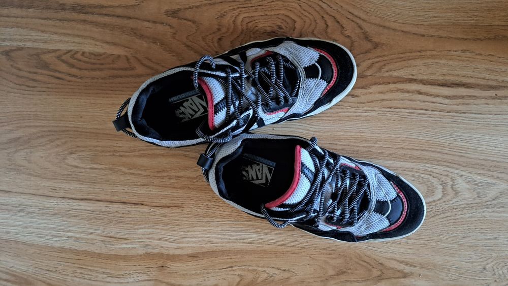 Buty sportowe Vans r. 39