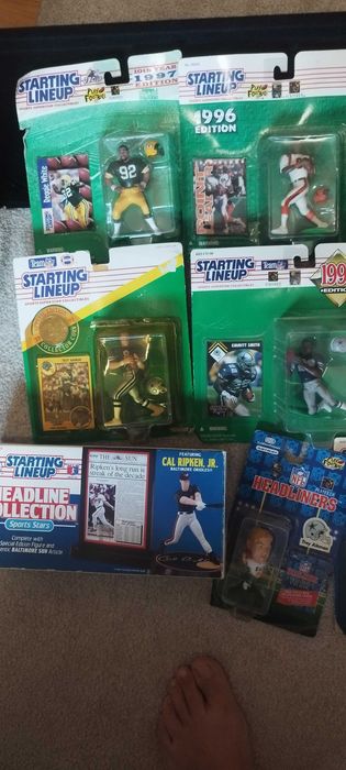 Conjunto de figuras NFL e MLB vintage novas e seladas