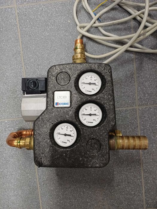 Laddomat Termoregulator esbe ltc 100 Wilo