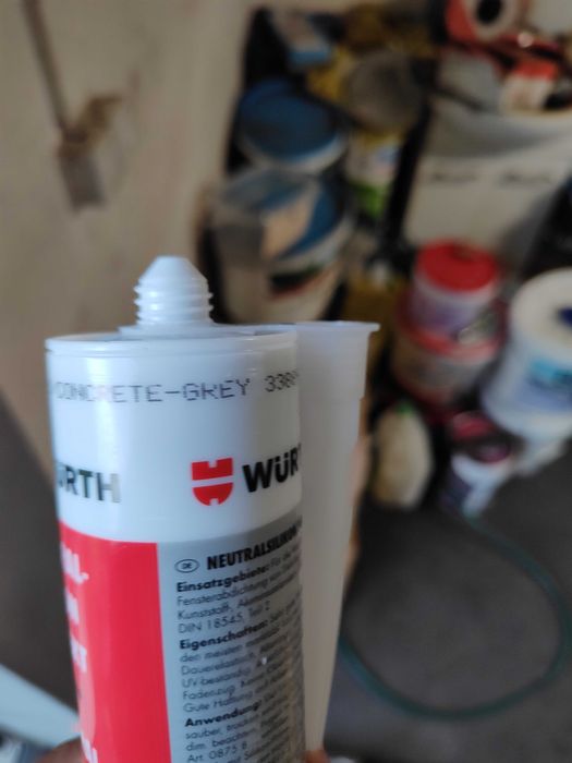 Silikon wurtch tanio dwa rodzaje