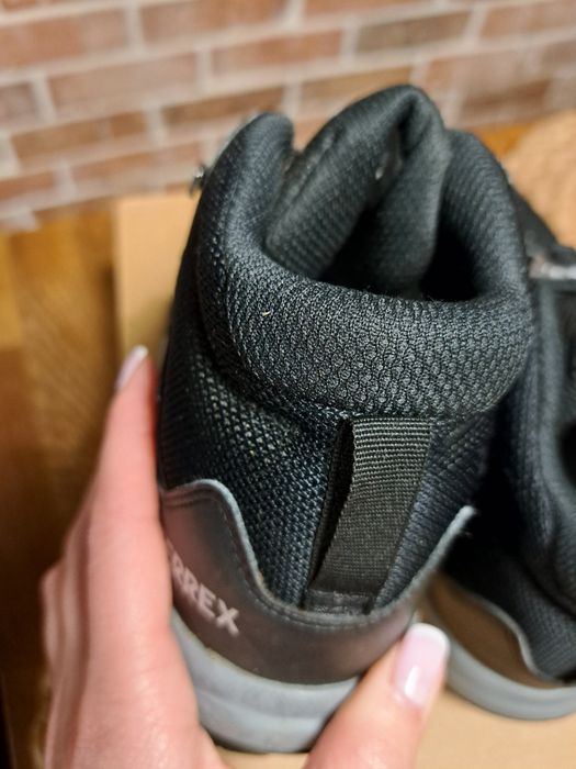 Adidas TERREX rozmiar 33,5