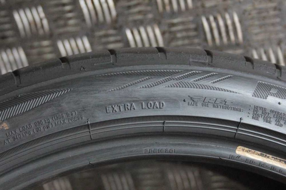 225/40/18 Bridgestone Potenza S001 225/40 R18 92Y XL