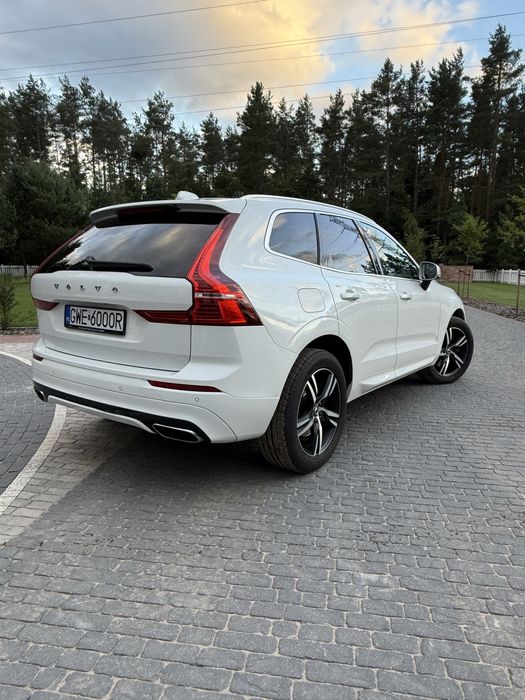 Volvo xc60 2018rok R-desing niski przebieg salon polska