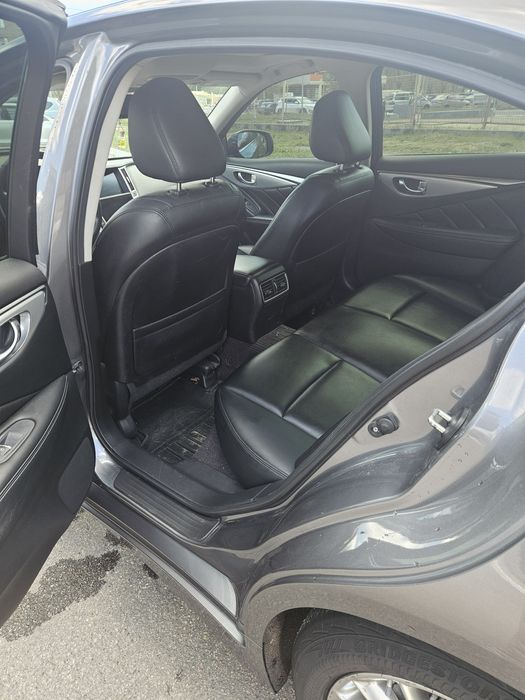 Infiniti q50 3.0  2021 awd