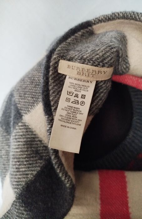 Шарф Burberry Brit, шерсть.