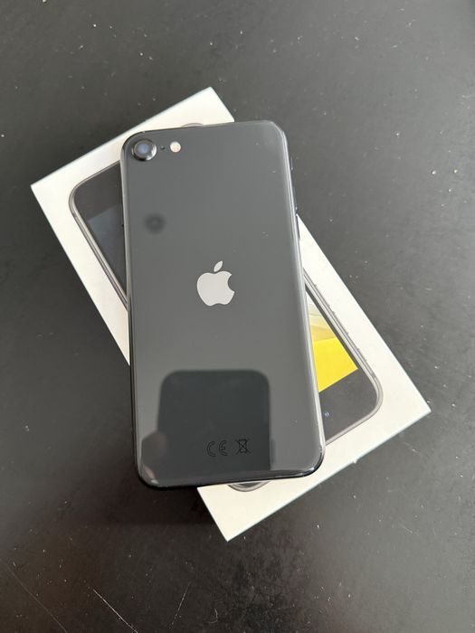 Iphone se 2020 stan bardzo dobry