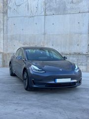 Tesla Model 3 Long-Range Dual Motor AWD