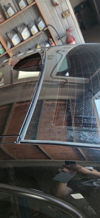 Уплотнитель жабо 1,7м, +Е60/E90 заднє і лобове верх BMW VAG и т.д.