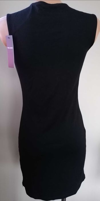 Sukienka NOWA rozm.S  Modna