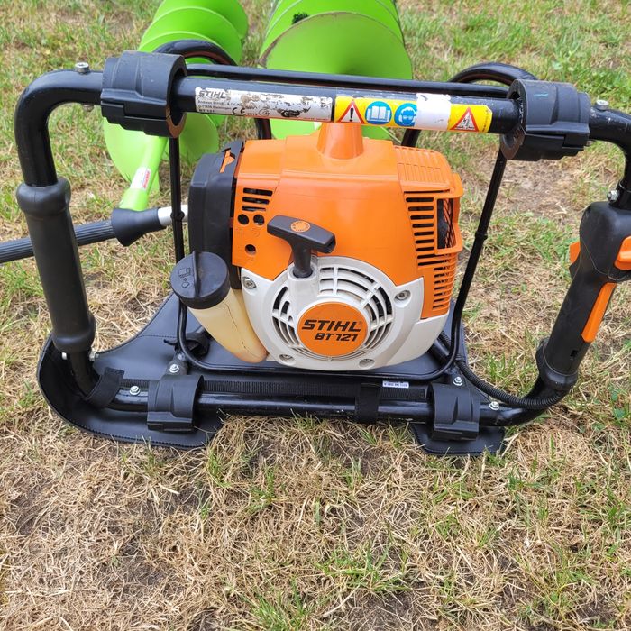 Wiertnica glebowa świder spalinowy Stihl BT121
