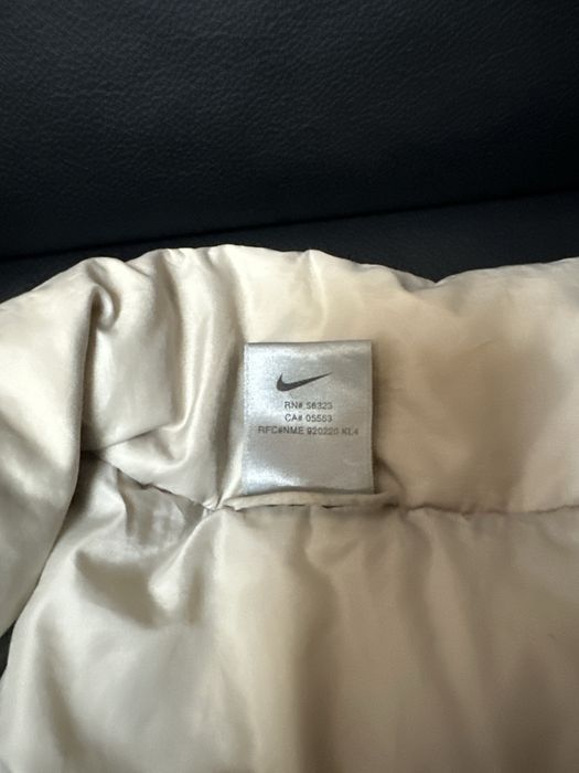 Куртка оливковий пуховик оверсайз бренду Nike