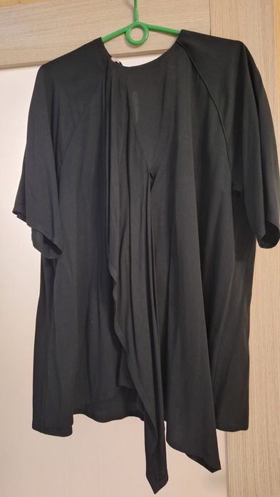 Продам женский костюм