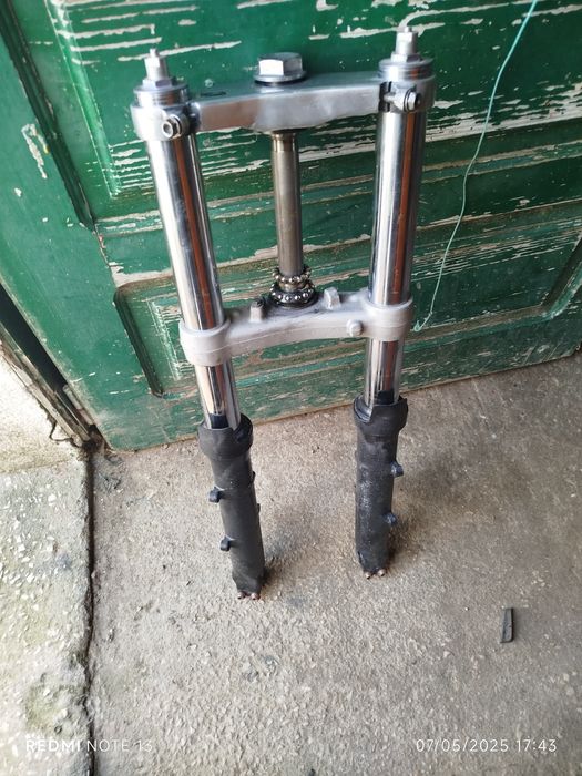 Suspensão CBR 600rr 03/04 pc37