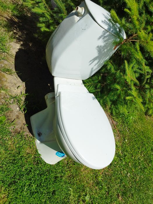 Oddam za darmo WC
