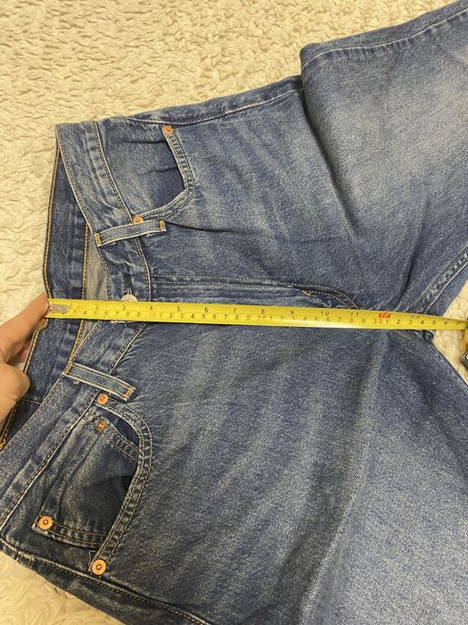 Продам джинси  LEVI Strauss