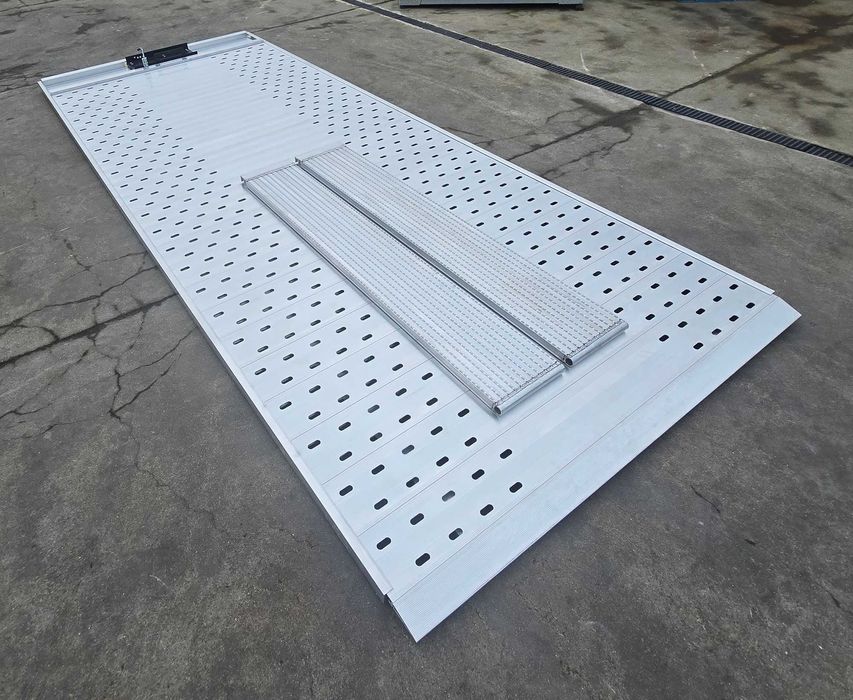 Platforma ALU 550x210cm + najazdy 2m Laweta Najazd Certyfikat VDI 2700