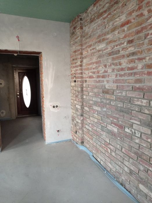 Будинок котеджне містечку Сонячна Поляна Запитів Старий Яричів 15км