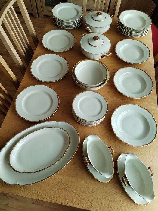 Antyk Serwis obiadowy Konigl.Pr. TETTAU  Bavaria " US Zone" ecru 12 os