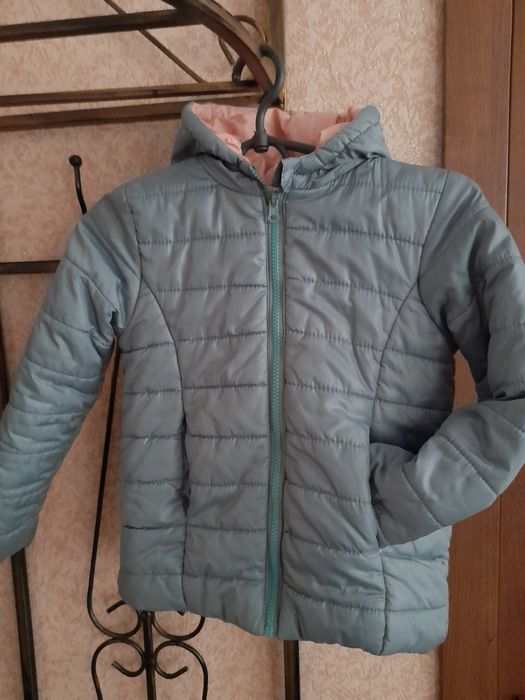 Курточка осіння.